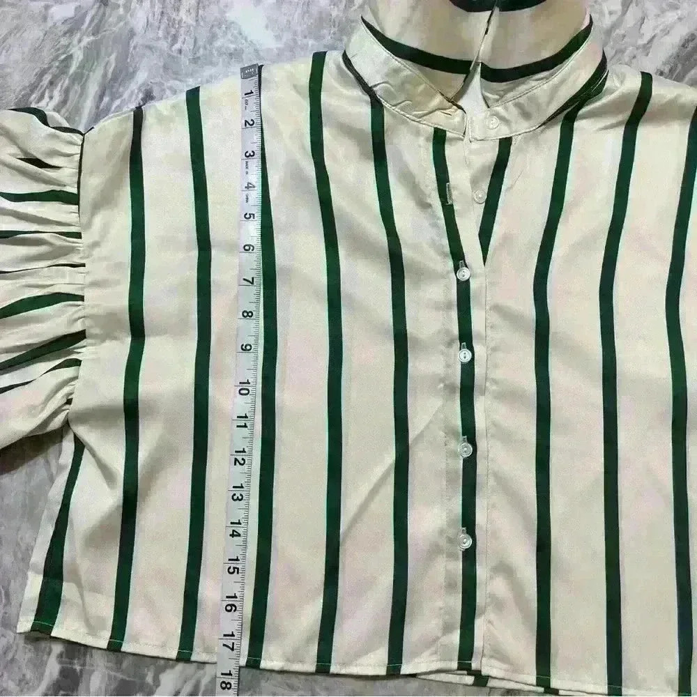 SHEIN Lantern Sleeve Striped Print Shirt size M ivory- green - Picture 9 of 11